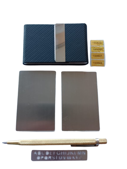 Thin Series 4: 2X oder 5x  Crypto Seed Wallet Edelstahl Scheckkartenformat "blank" (0.5mm, Varianten) (Kopie)